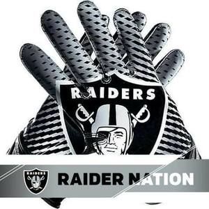 Meet your Posher, Victor